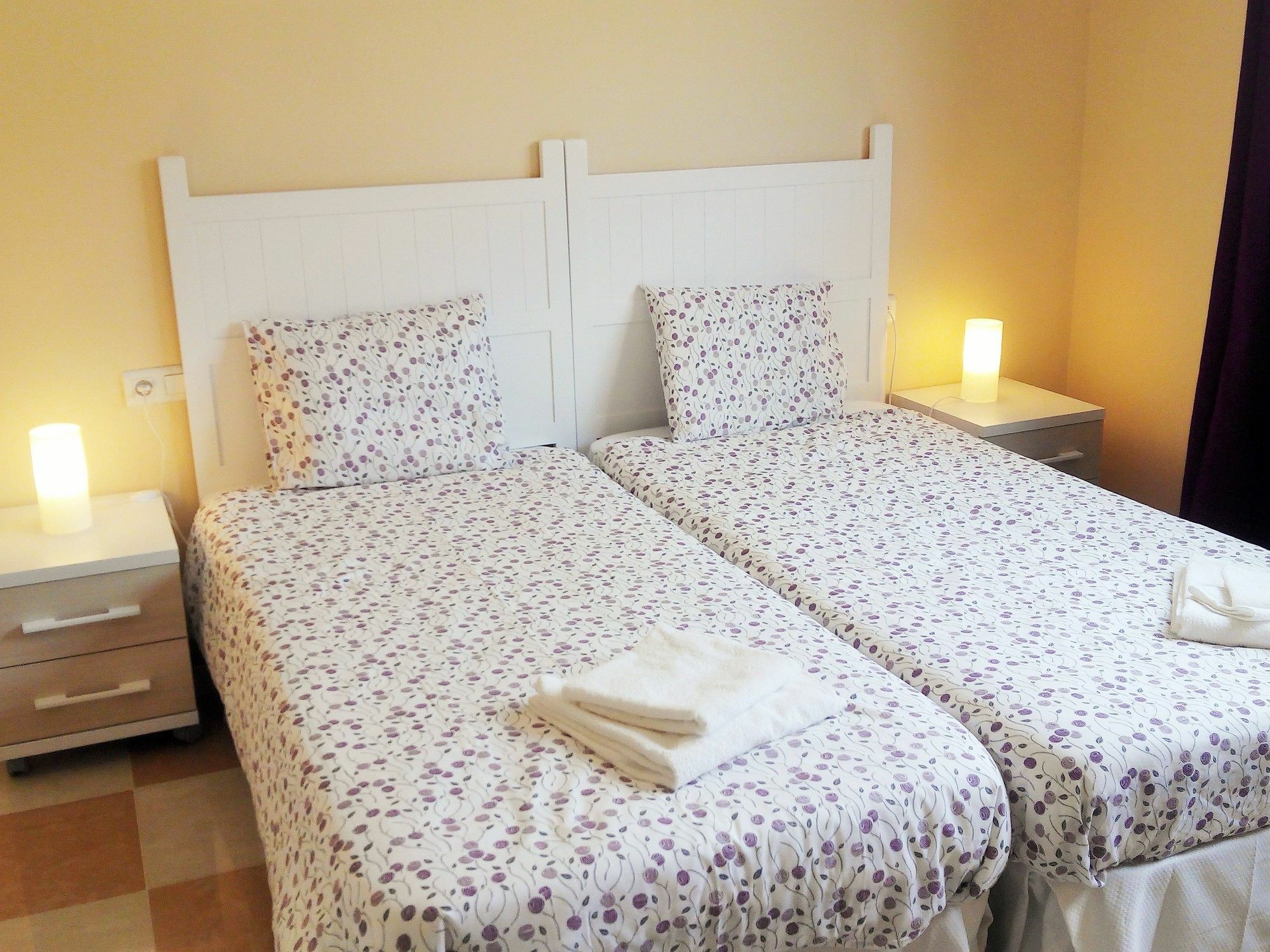 Malaga Centro Apartamentos Bagian luar foto