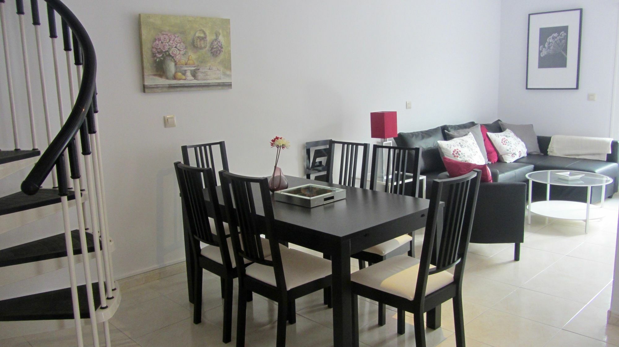Malaga Centro Apartamentos Bagian luar foto