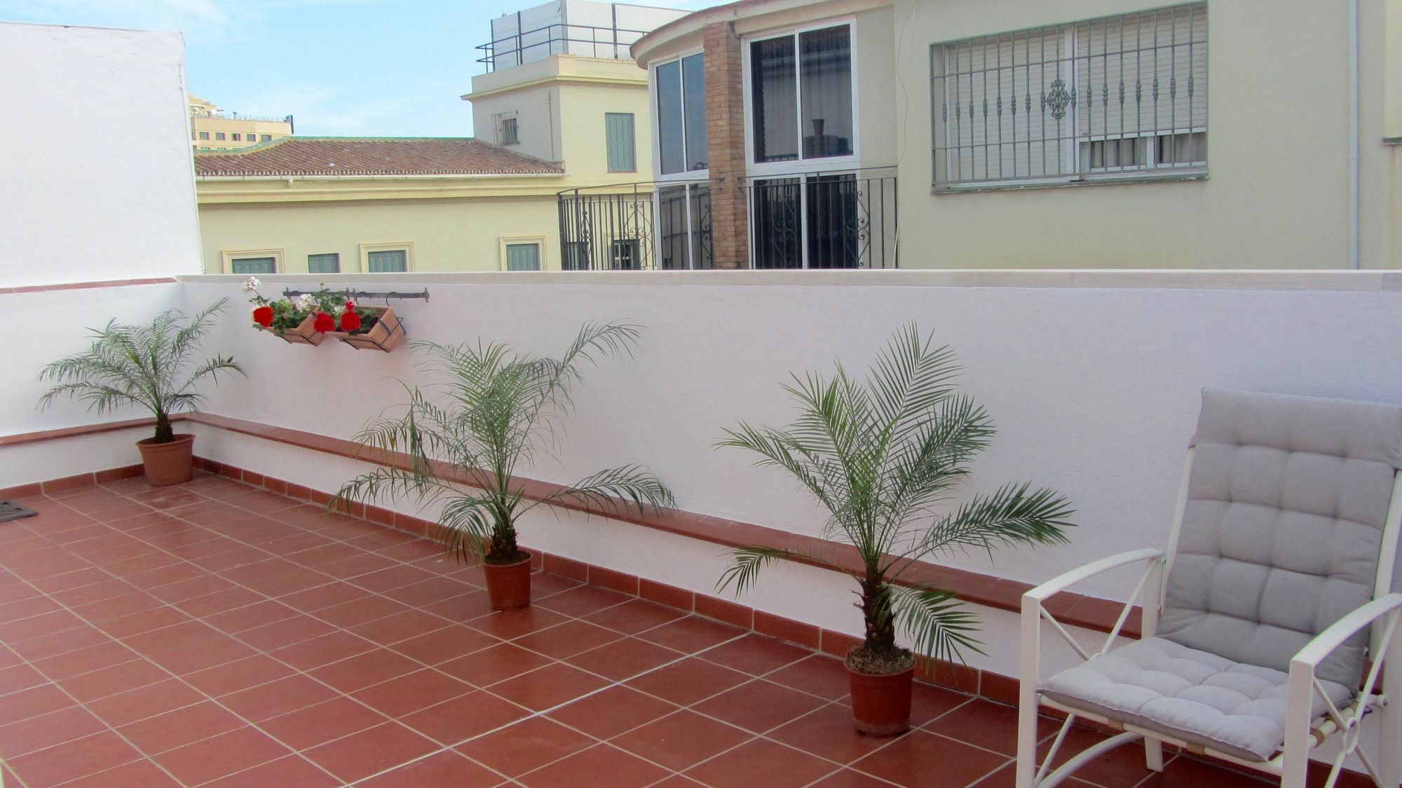 Malaga Centro Apartamentos Bagian luar foto