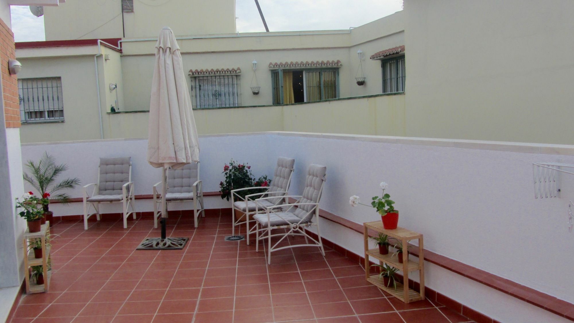 Malaga Centro Apartamentos Bagian luar foto